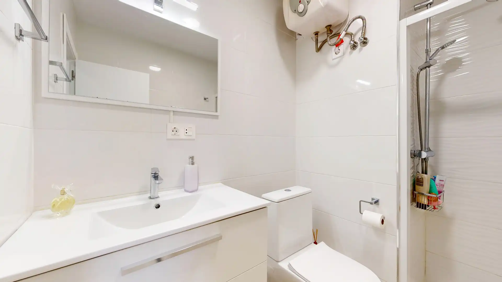 Badezimmer von Wohnung zum Verkauf in Torrent mit Möbliert