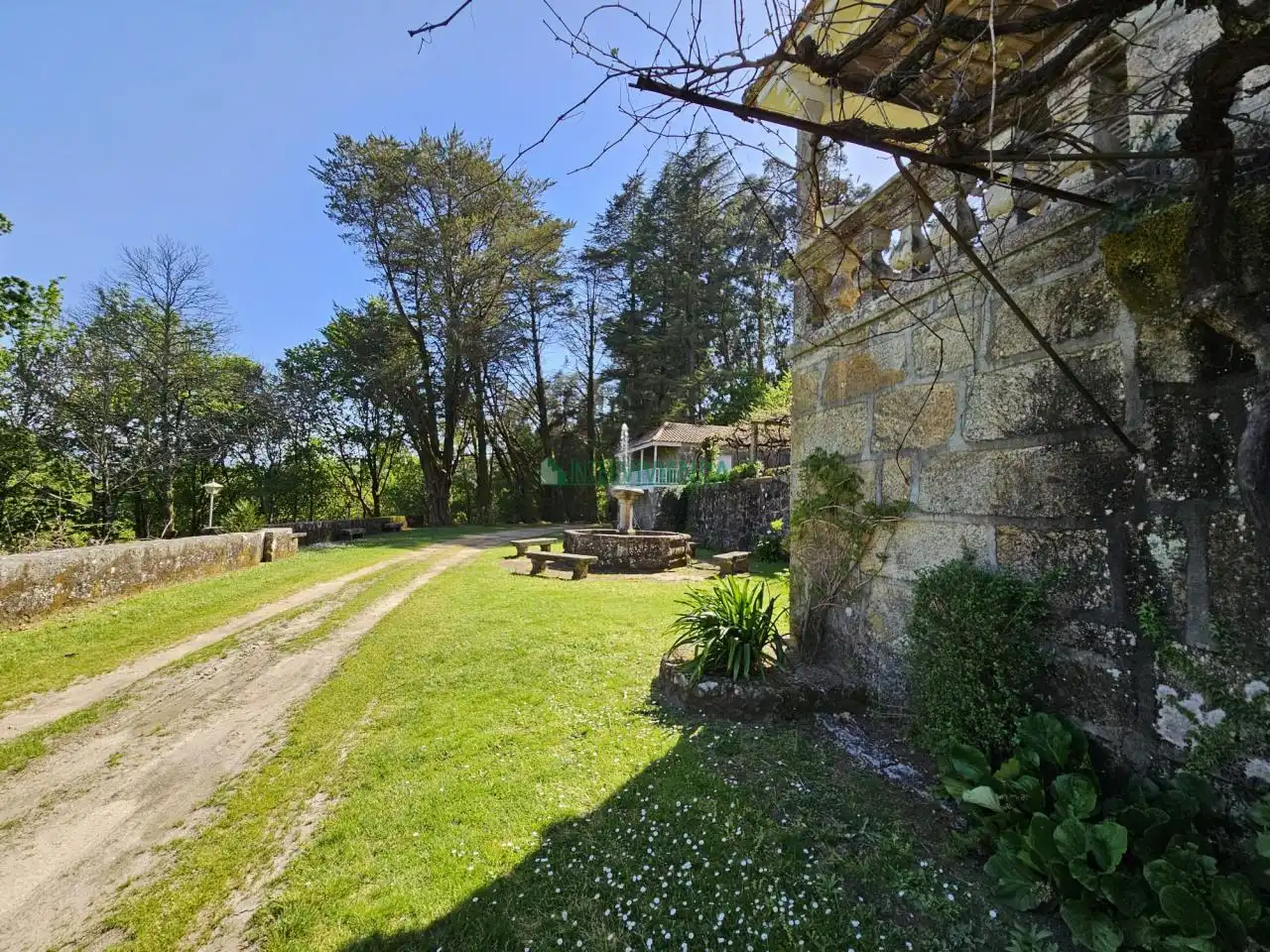 Jardín de Finca rústica en venta en A Cañiza   con Calefacción, Jardín privado y Terraza