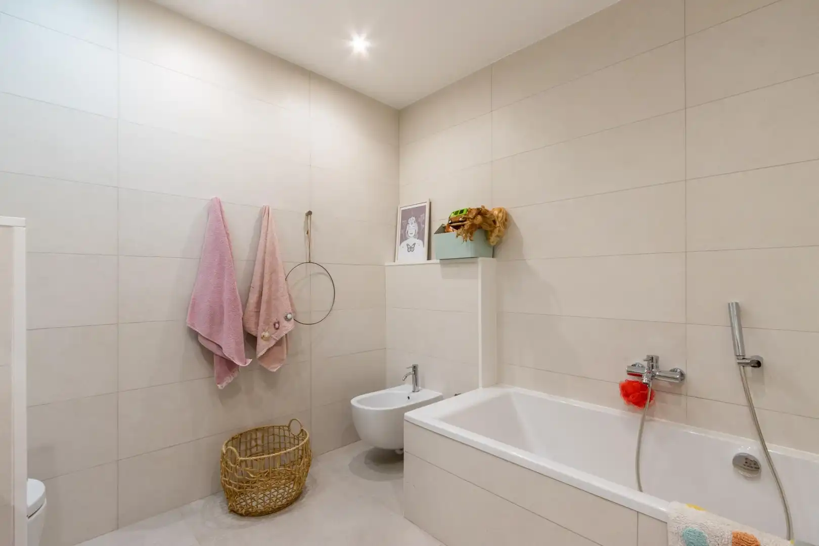 Bathroom of Flat for sale in Sant Llorenç Savall  with Heating, Private garden and Parquet flooring