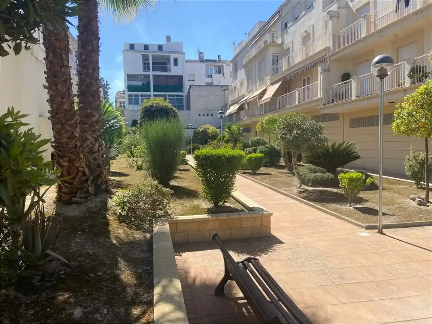 Vista exterior de Piso en venta en Baena con Aire acondicionado, Jardín privado y Trastero