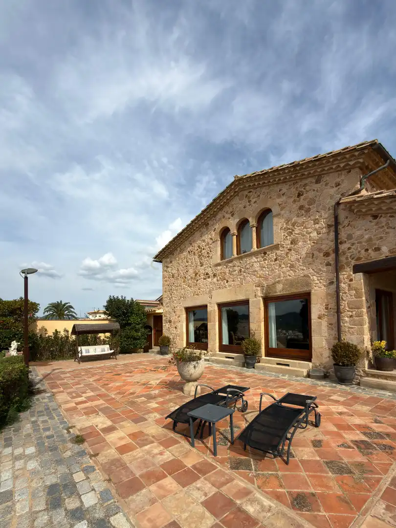Chalet en venta en Carrer Mestre d'Aixa, Sant Feliu de Guíxols, Girona, Spain, imagen 8