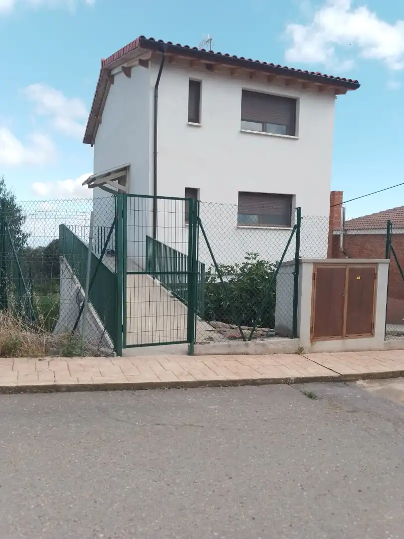 Exterior view of Houses for sale in Ocón  with Heating, Private garden and Parquet flooring