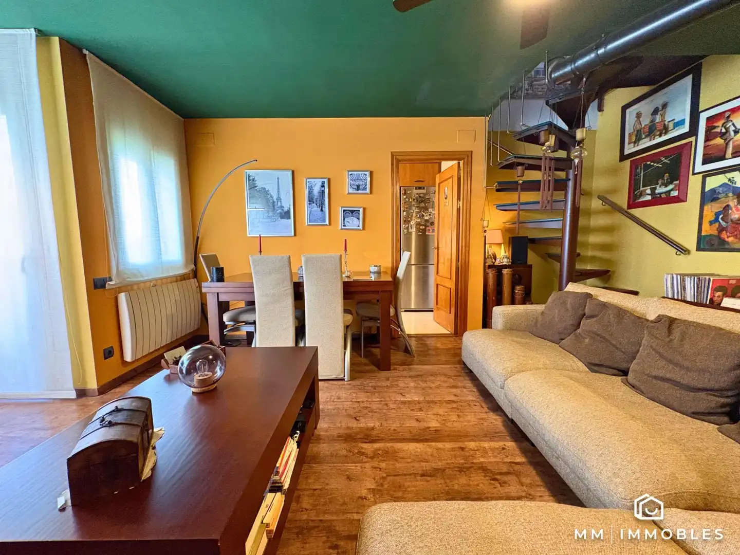 Living room of Attic for sale in Les Franqueses del Vallès  with Parquet flooring, Terrace and Balcony