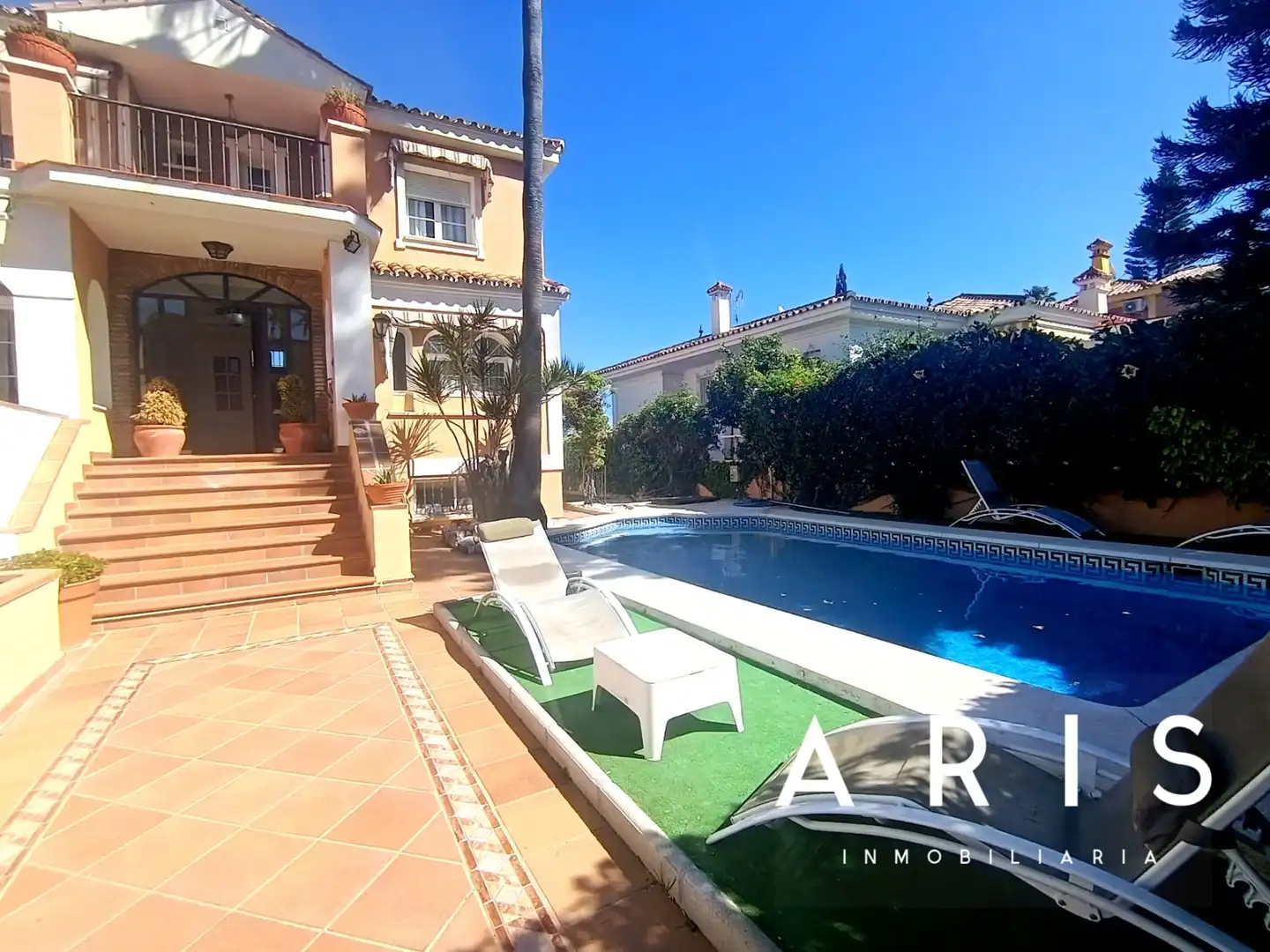 Jardí de Casa o xalet en venda en Alhaurín de la Torre amb Aire condicionat, Calefacció i Jardí privat