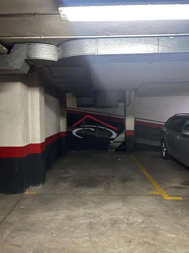 Parking of Flat for rent in León Capital   with Heating, Parquet flooring and Terrace