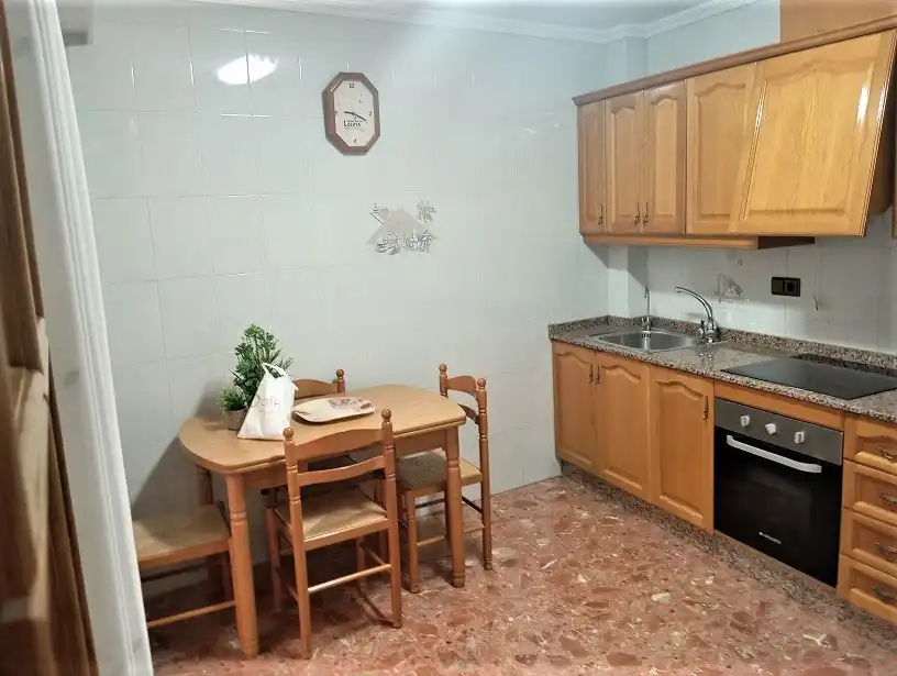 Cocina de Piso de alquiler en Elche / Elx con Aire acondicionado, Amueblado y Horno