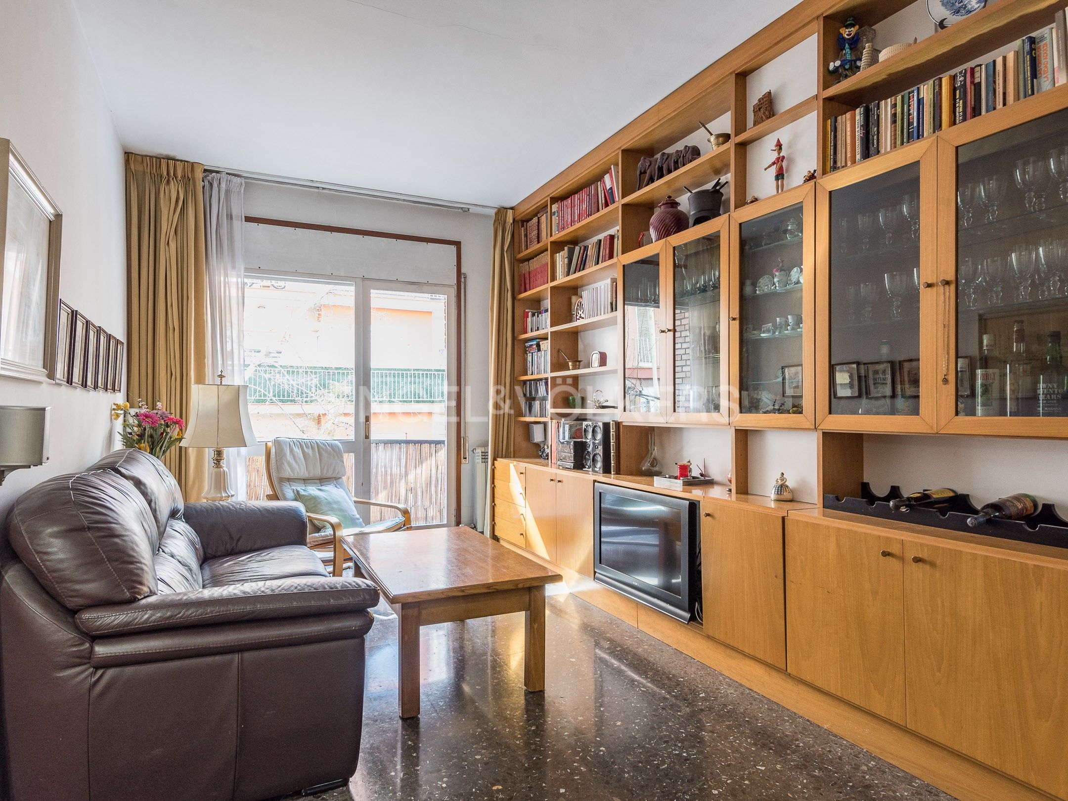 Sala d'estar de Apartament en venda en  Barcelona Capital amb Calefacció i Balcó