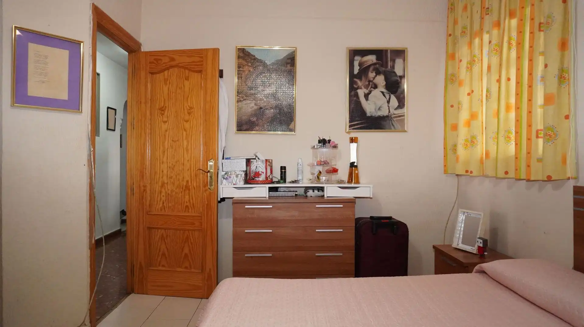 Dormitori de Casa adosada en venda en Motril amb Aire condicionat i Terrassa
