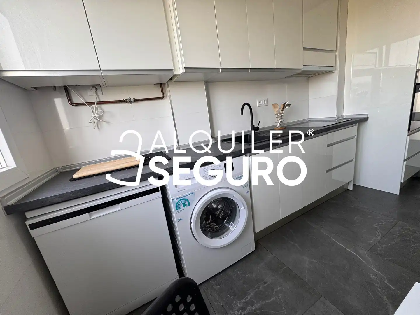 Cocina de Piso de alquiler en Madrid con Aire acondicionado, Calefacción y Terraza