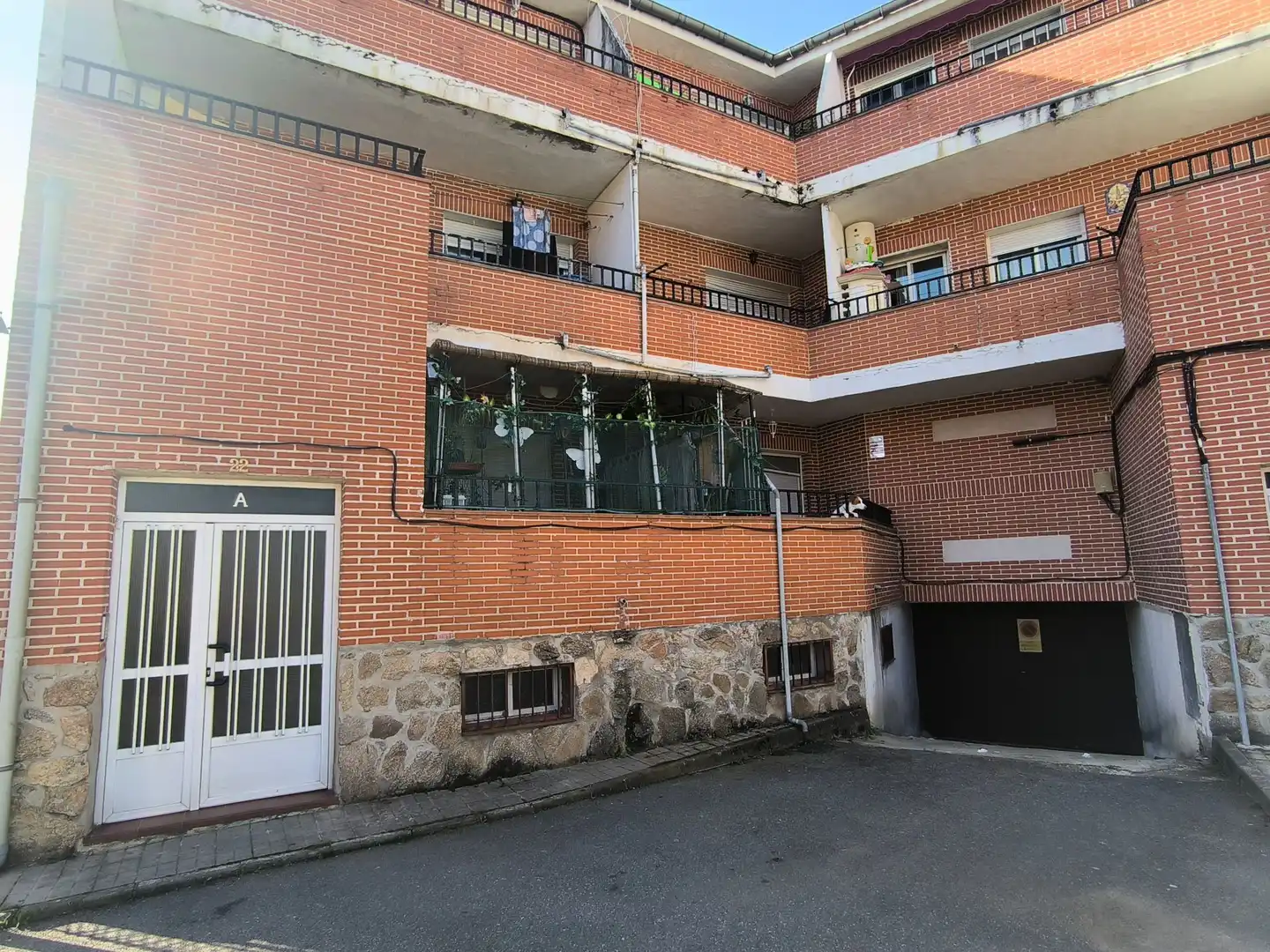 Vista exterior de Apartament en venda en El Tiemblo 