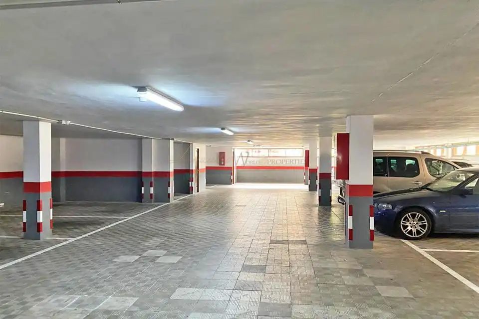 Aparcament de Apartament en venda en Santa Cruz de Tenerife amb Terrassa i Traster