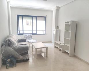 Sala d'estar de Apartament en venda en Ciudad Real Capital amb Calefacció, Traster i Balcó