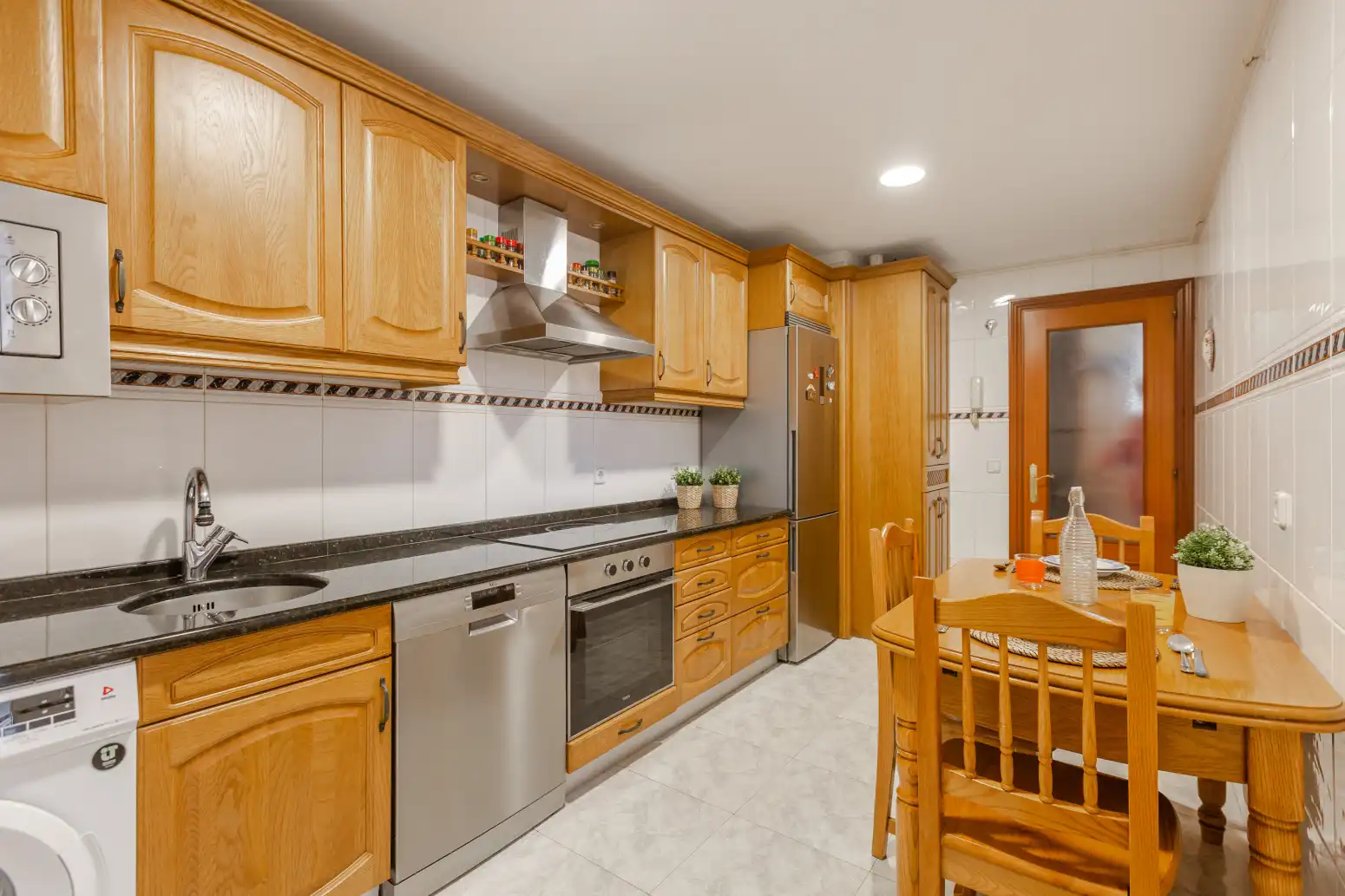 Flat for sale in Pamplona-Iruña - ochagavia, 3, Rochapea