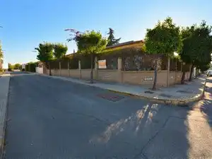 Xalet amb piscina en venda a Avenida Madrid 10, imagen 4