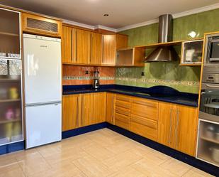 Kitchen of Apartment to rent in Alaquàs  with Storage room, Furnished and Balcony