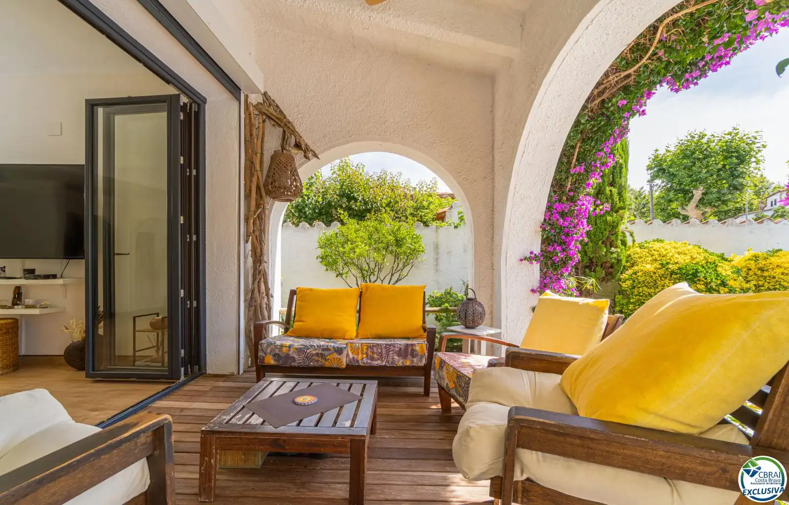 Terrassa de Casa o xalet en venda en Empuriabrava amb Aire condicionat, Piscina i Moblat