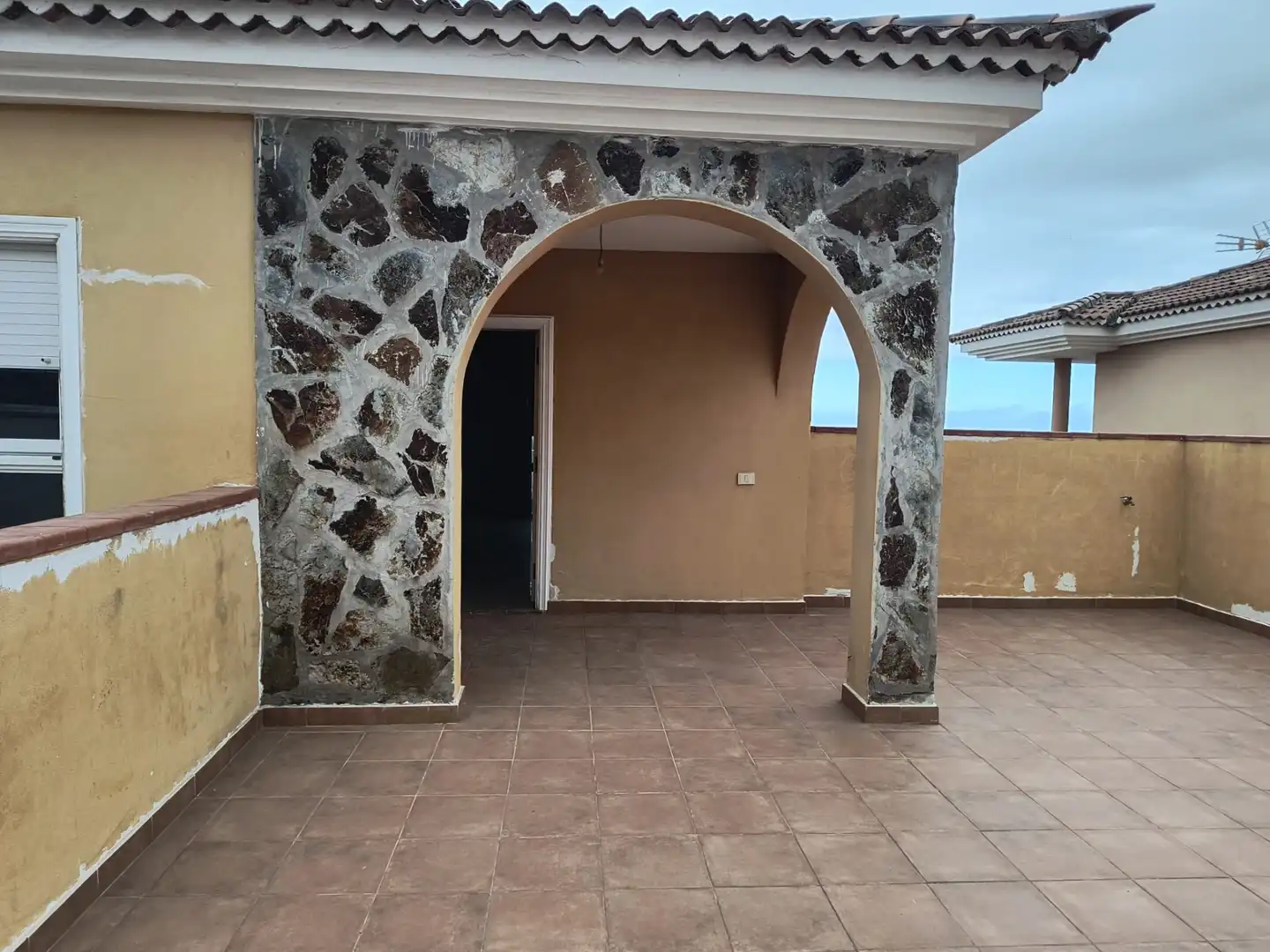 Xalet amb terrassa en venda a Cuesta de la Villa, imagen 3