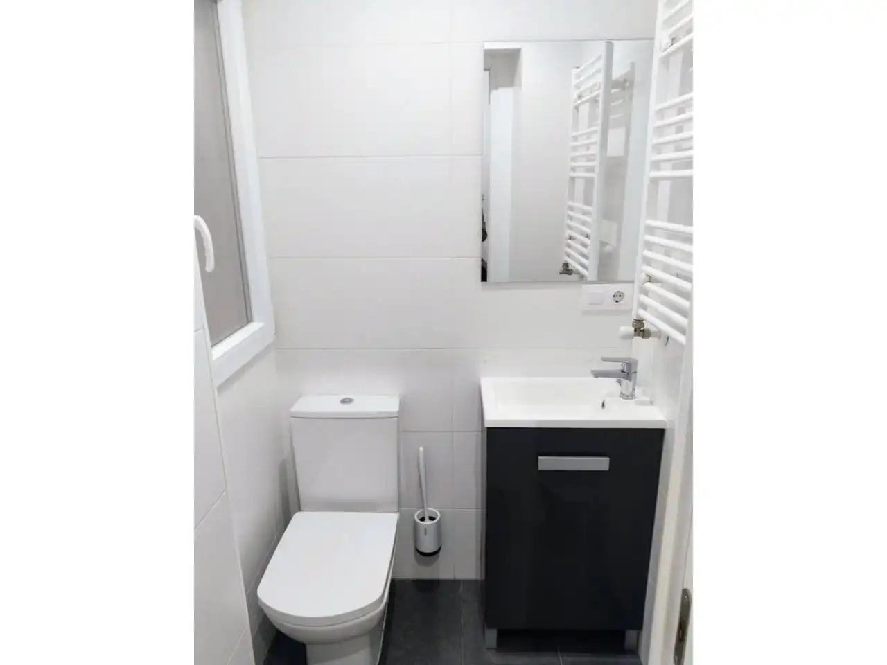 Bathroom of Flat for rent in Burgos  with Heating and Furnished