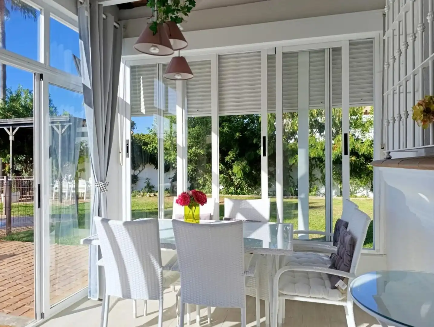 Terrassa de Casa o xalet en venda en Chiclana de la Frontera amb Aire condicionat, Jardí privat i Traster