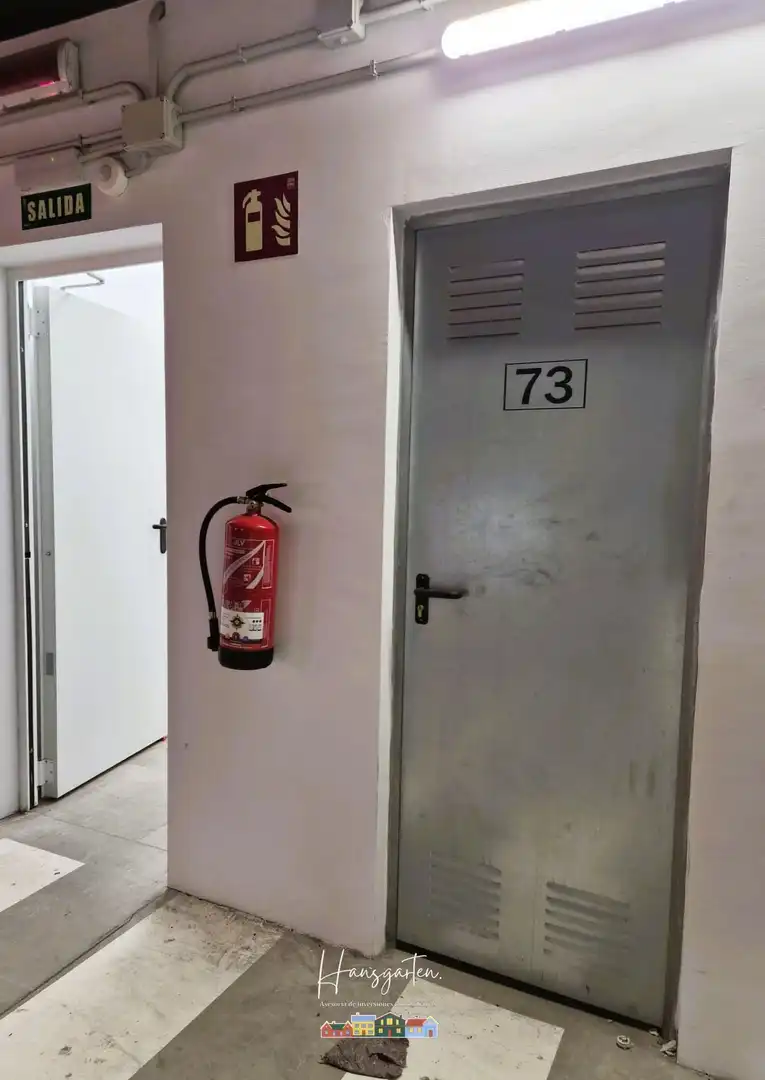 Parking de Piso en venta en Las Palmas de Gran Canaria con Calefacción, Trastero y Piscina comunitaria