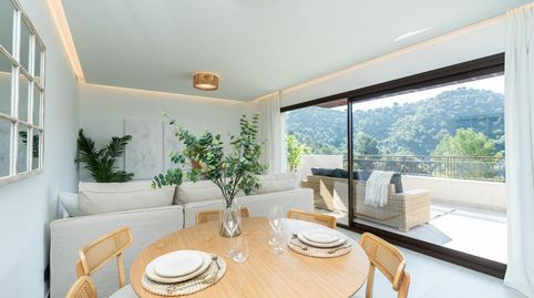 Foto 3 de Apartamento en venta en Pasaje José María de Pereda, Istán, Málaga