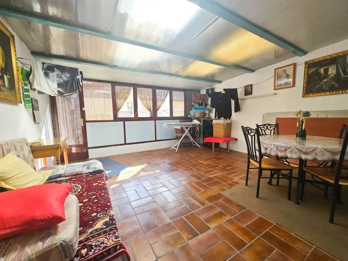 Casa adosada en venta en Ripollet con Calefacción, Trastero y Horno