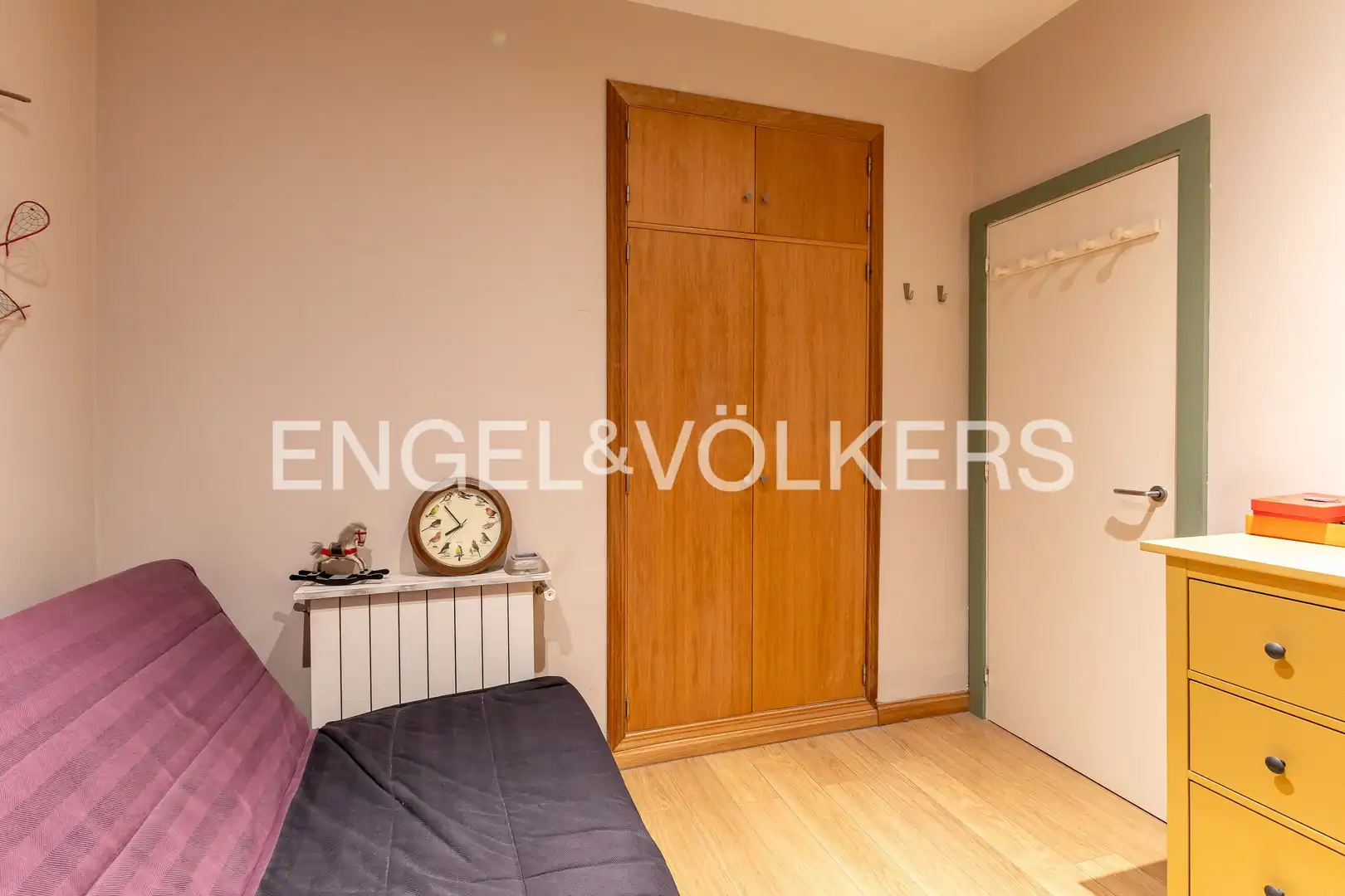 Wohnung zum Verkauf in Madrid mit Klimaanlage, Heizung und Balkon