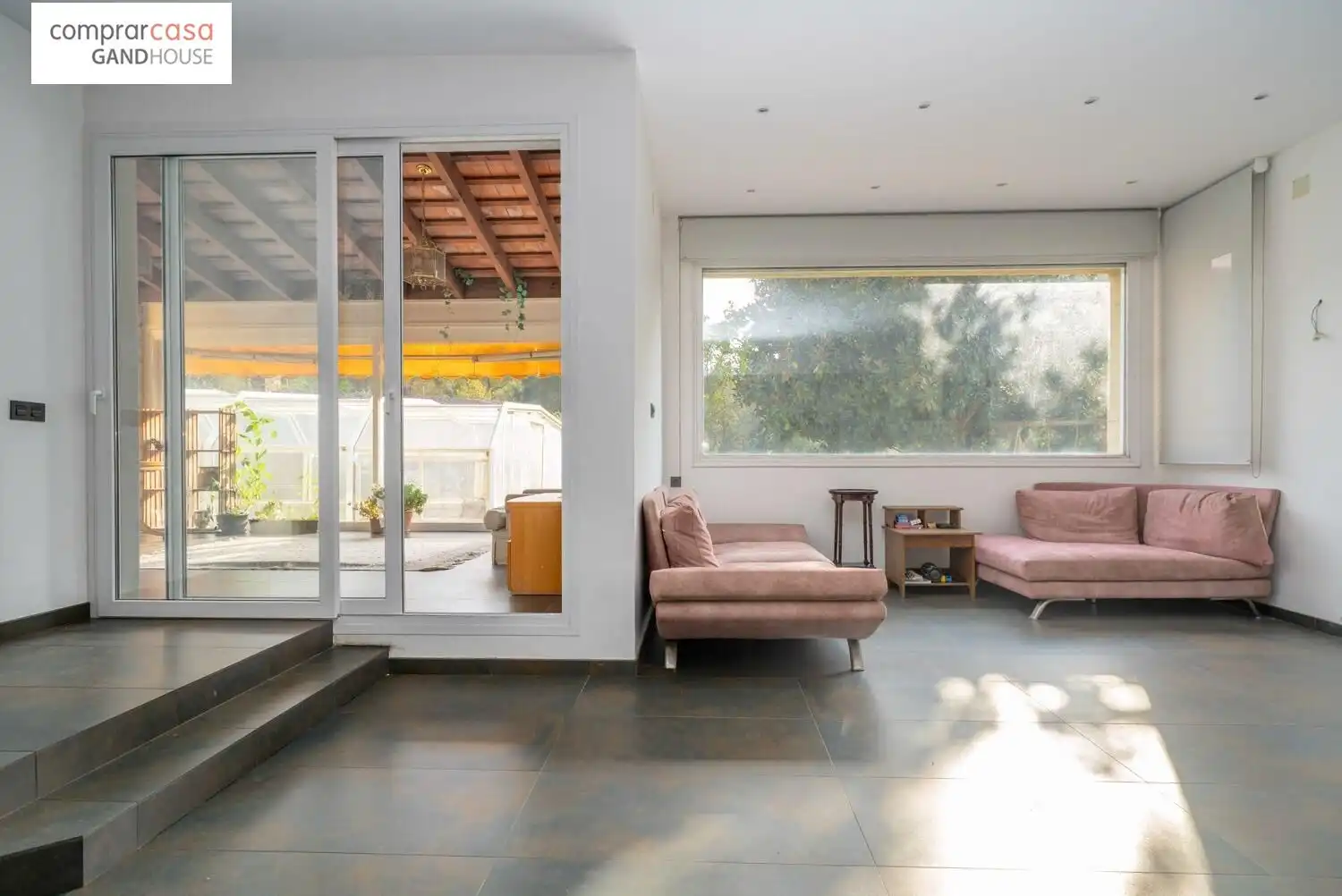 Sala de estar de Finca rústica en venta en Caldes de Malavella con Aire acondicionado, Calefacción y Jardín privado