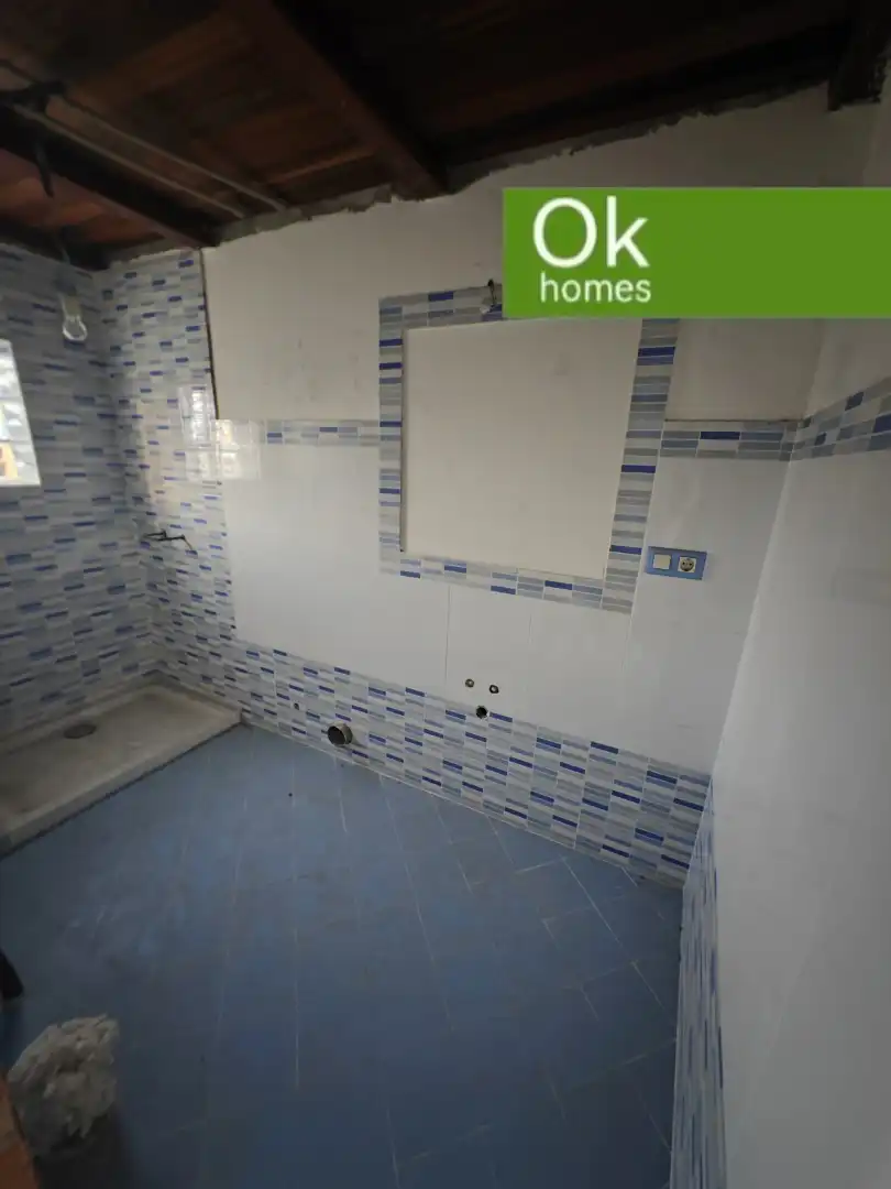 Badezimmer von Einfamilien-Reihenhaus zum Verkauf in Guitiriz mit Abstellraum