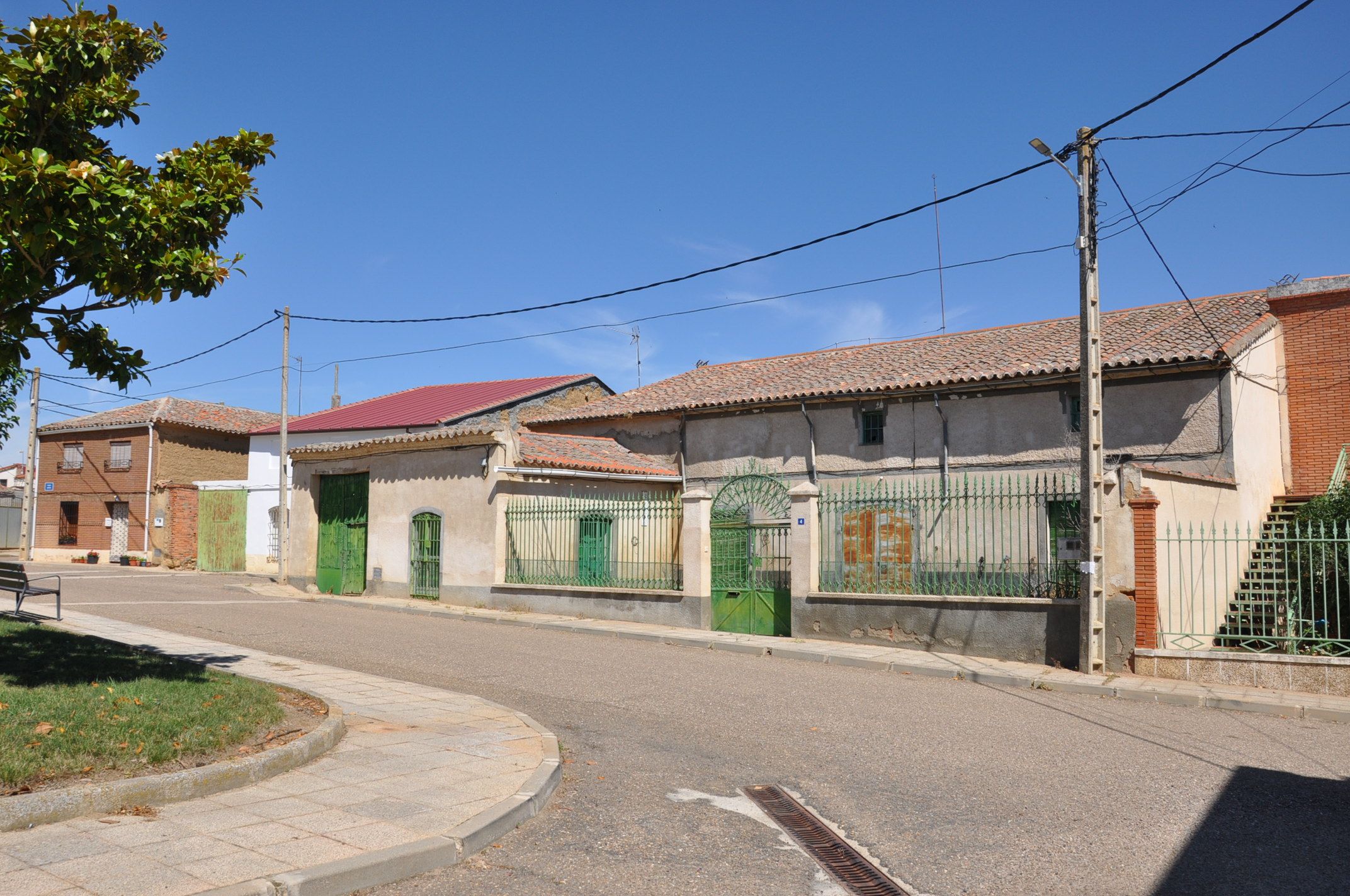 Exterior view of Country house for sale in Aspariegos