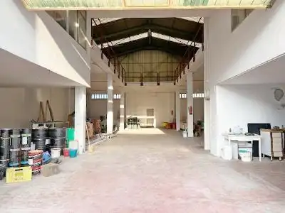 Nave industrial en venta en Santa Cruz de Bezana