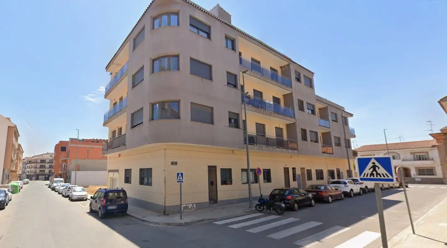 Vista exterior de Pis en venda en La Pobla de Vallbona