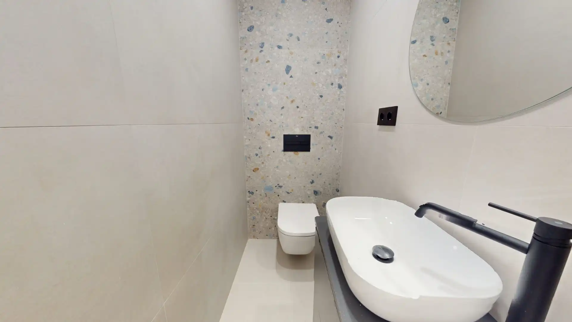 Piso con ascensor en venta en Calle de Clara del Rey, imagen 8
