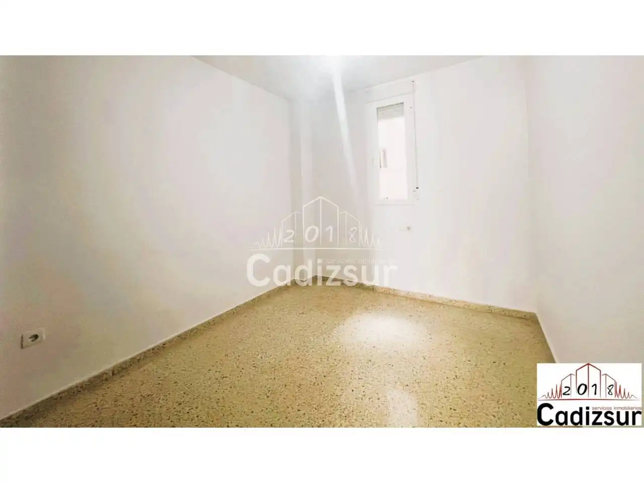 Habitación de Piso en venta en Cádiz