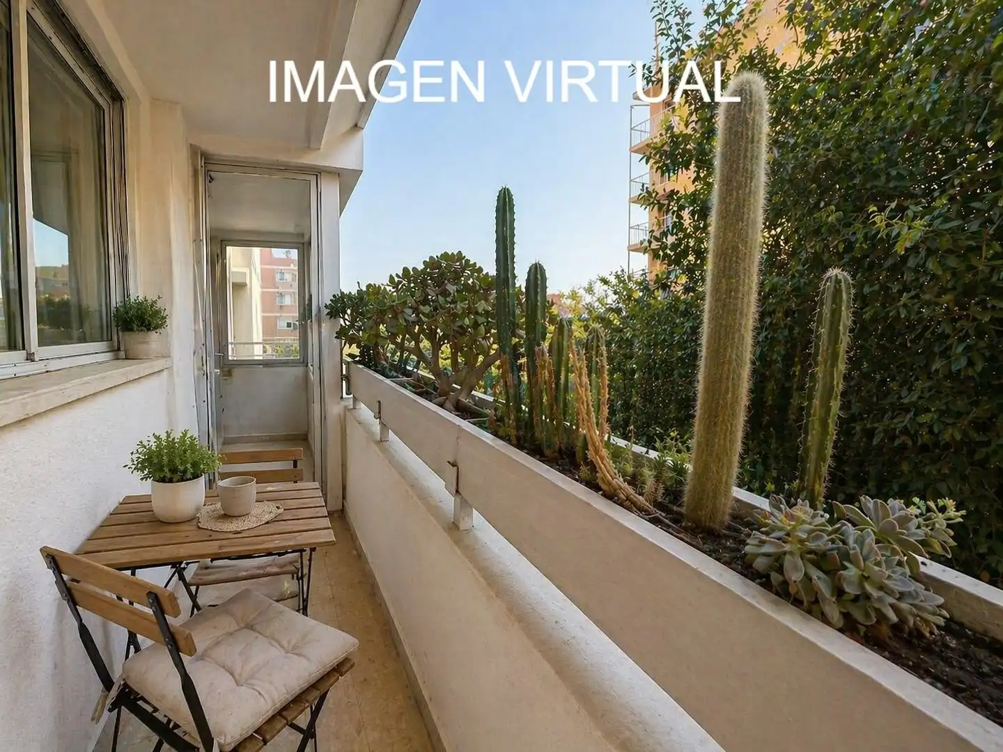 Terraza de Piso en venta en Valencia con Trastero y Balcón
