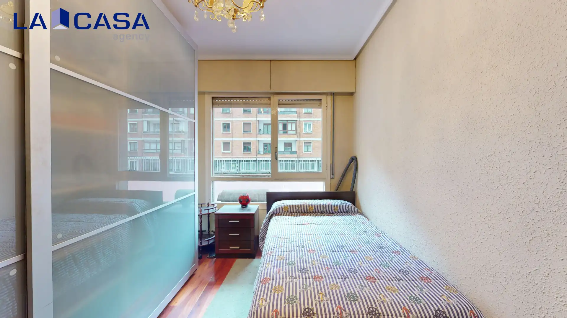 Bedroom of Flat for sale in Bilbao   with Terrace and Furnished