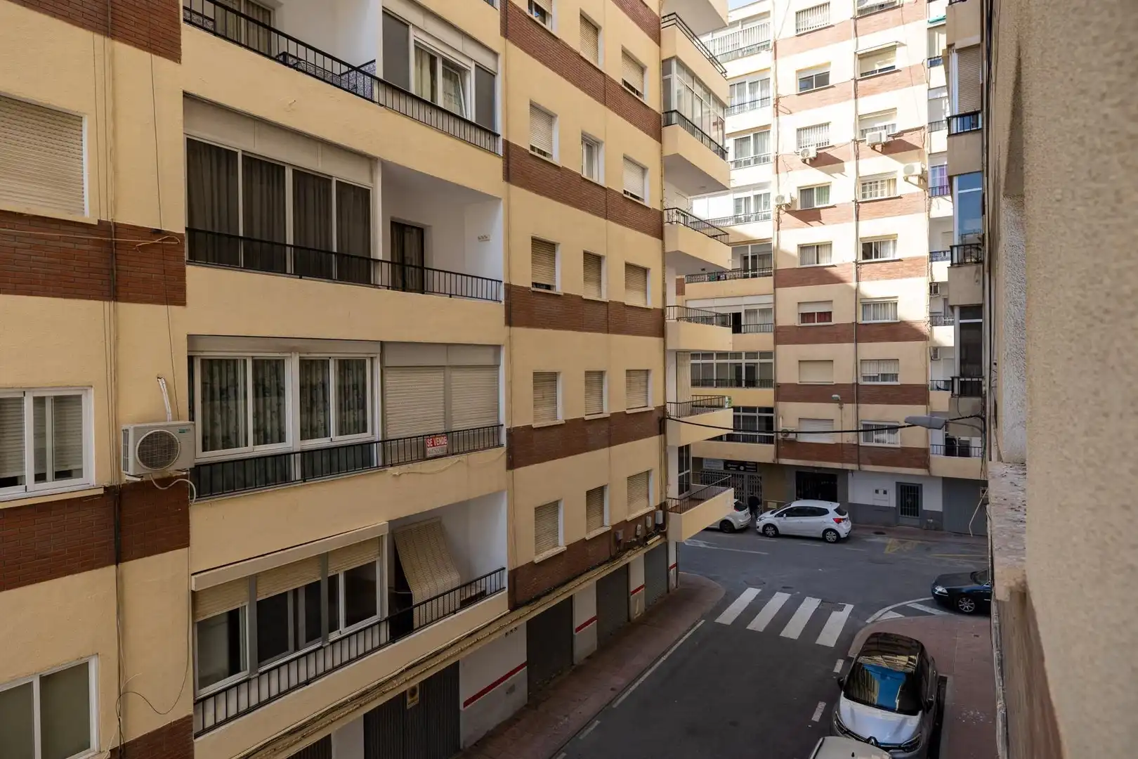 Vista exterior de Piso en venta en Motril con Calefacción, Terraza y Balcón