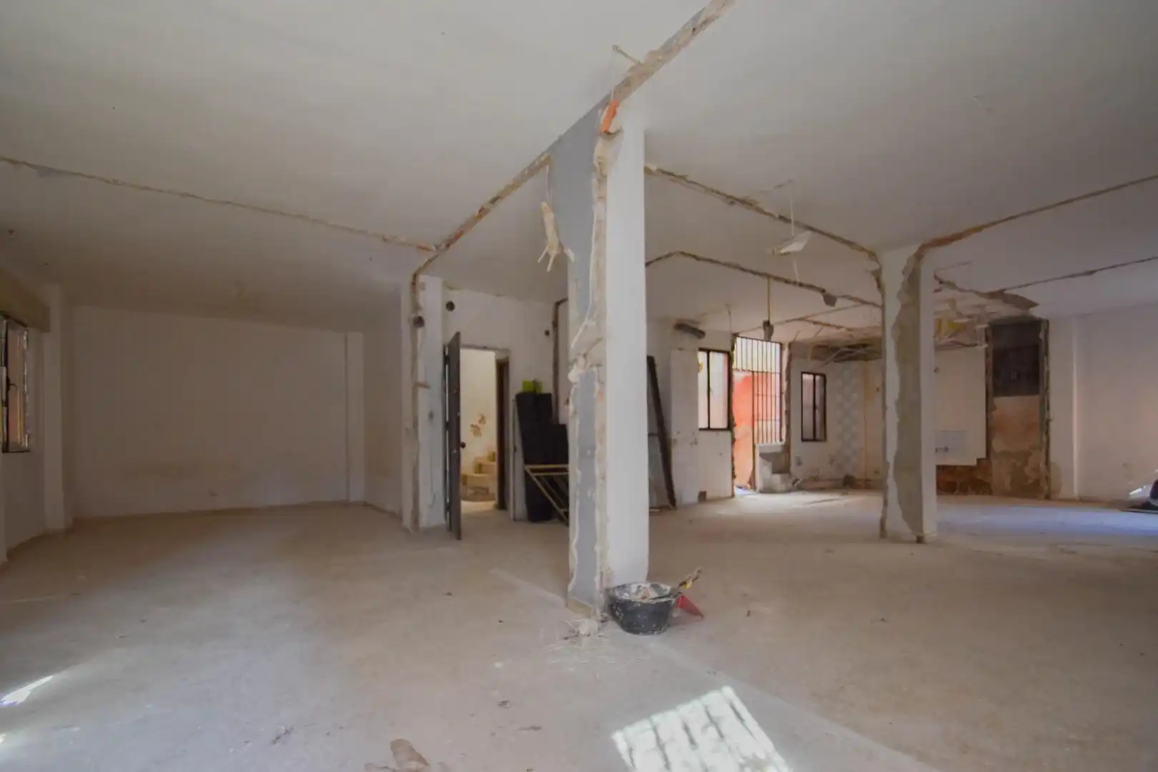 Edificio en venta en Huétor Vega