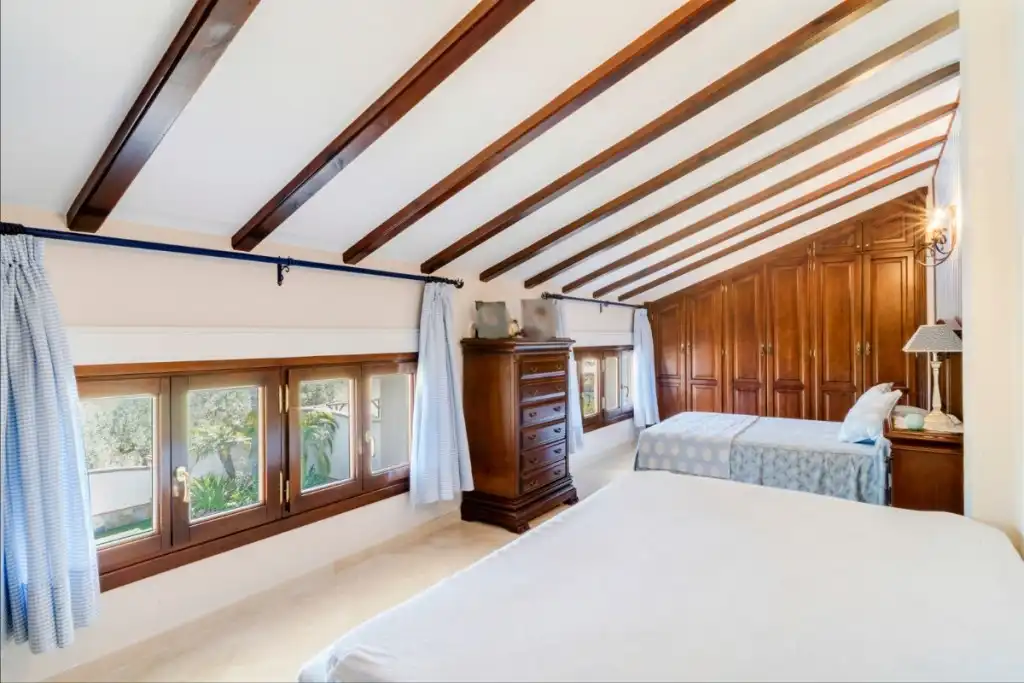 Habitación de Casa o chalet en venta en Alhaurín El Grande con Aire acondicionado, Calefacción y Jardín privado