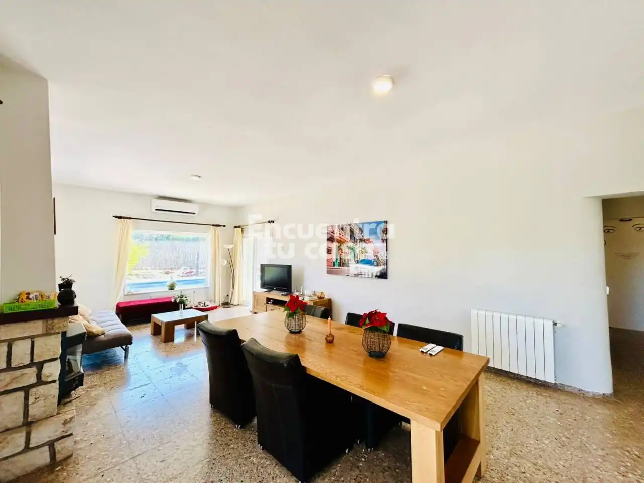 Sala d'estar de Casa o xalet en venda en L'Alfàs del Pi amb Aire condicionat, Calefacció i Jardí privat