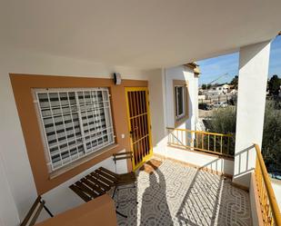 Balcony of House or chalet for sale in Torrevieja  with Air Conditioner, Private garden and Terrace