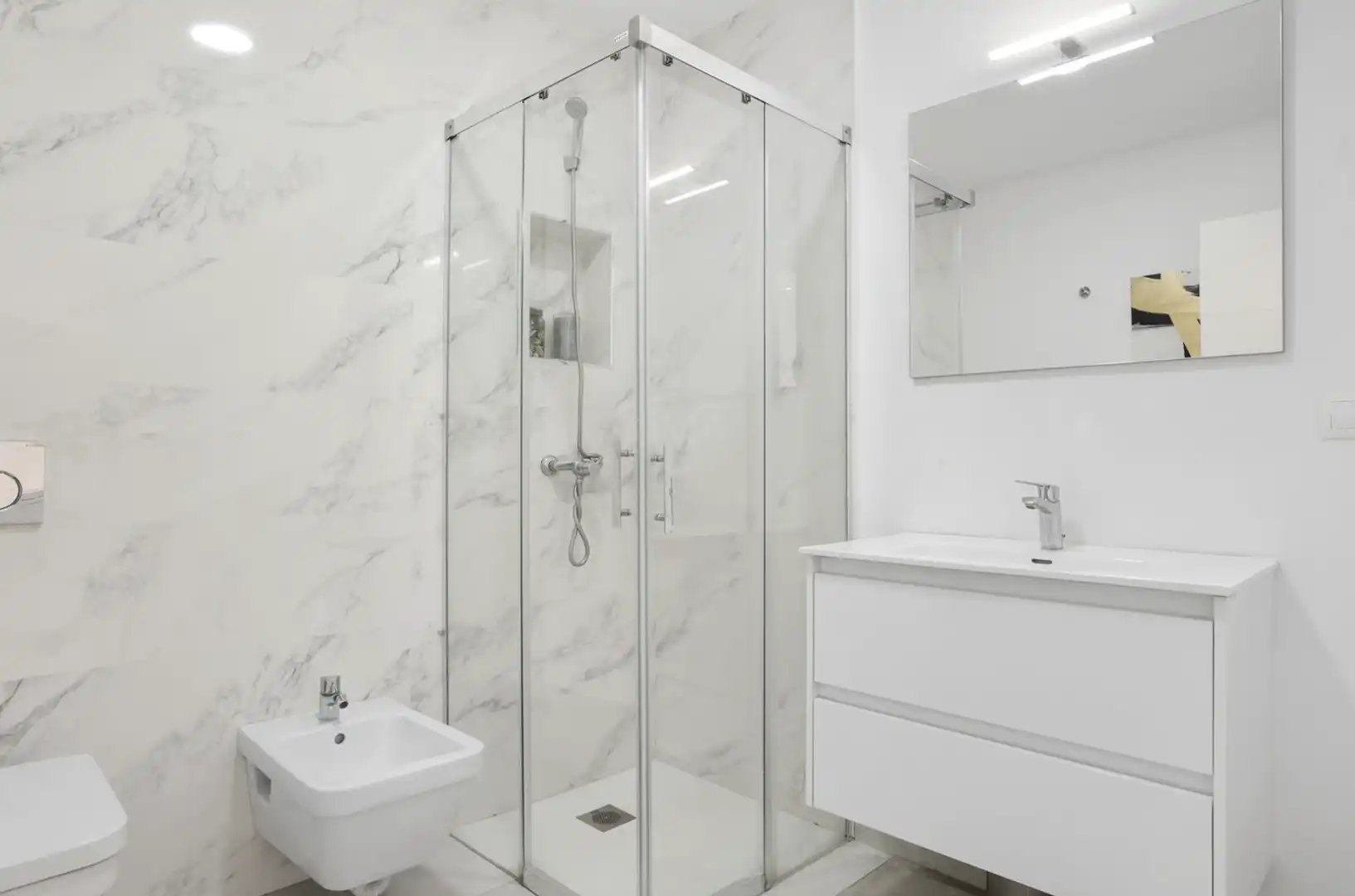 Bathroom of Houses for rent in Marbella  with Air Conditioner, Private garden and Swimming Pool