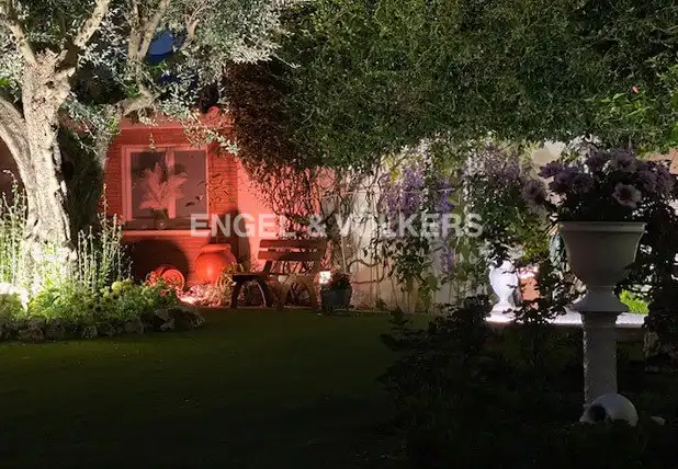 Garten von Haus oder Chalet zum Verkauf in Pineda de Mar mit Klimaanlage, Heizung und Privatgarten
