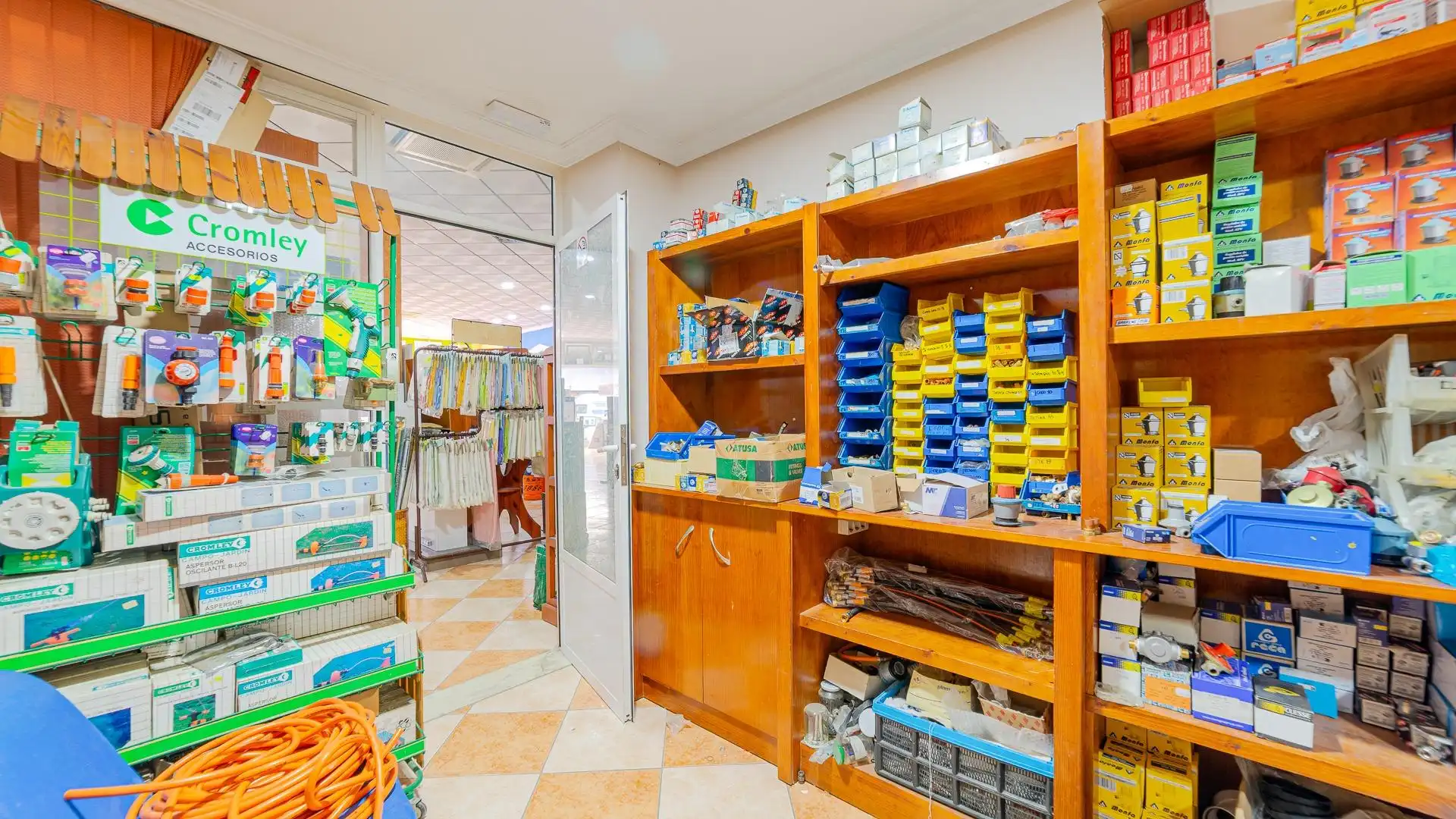 Business premises for sale in Calle ORIHUELA 73, imagen 13