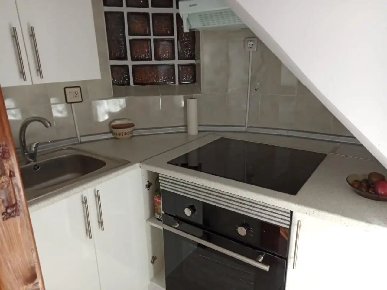 Cuina de Local en venda en Garrafe de Torío amb Terrassa