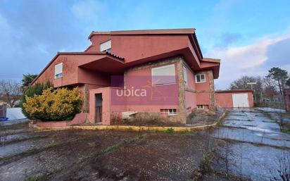 Vista exterior de Casa o xalet en venda en Tomiño amb Calefacció, Jardí privat i Terrassa