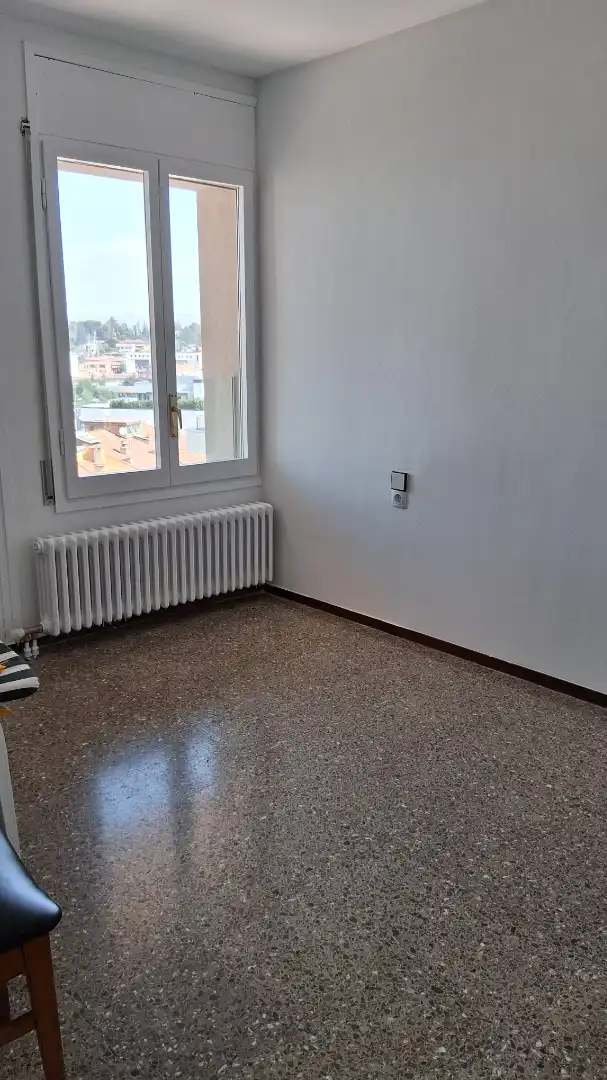 Bedroom of Flat for rent in Vic  with Heating, Private garden and Furnished