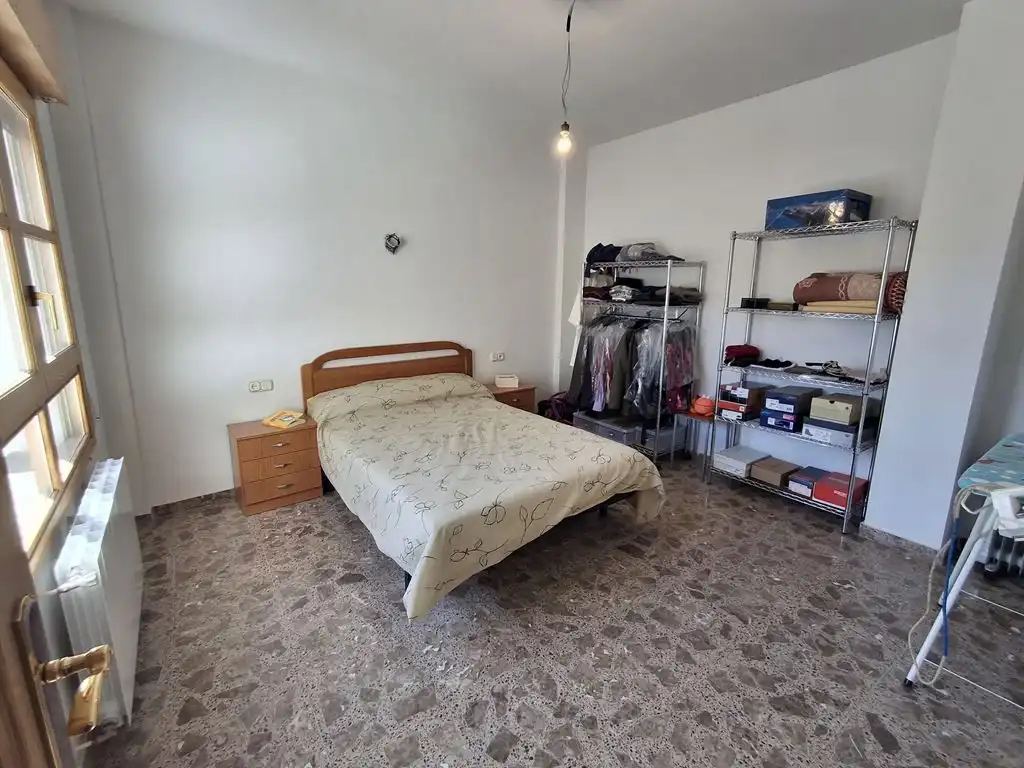 Habitación de Casa o chalet en venta en La Roda con Calefacción, Terraza y Trastero