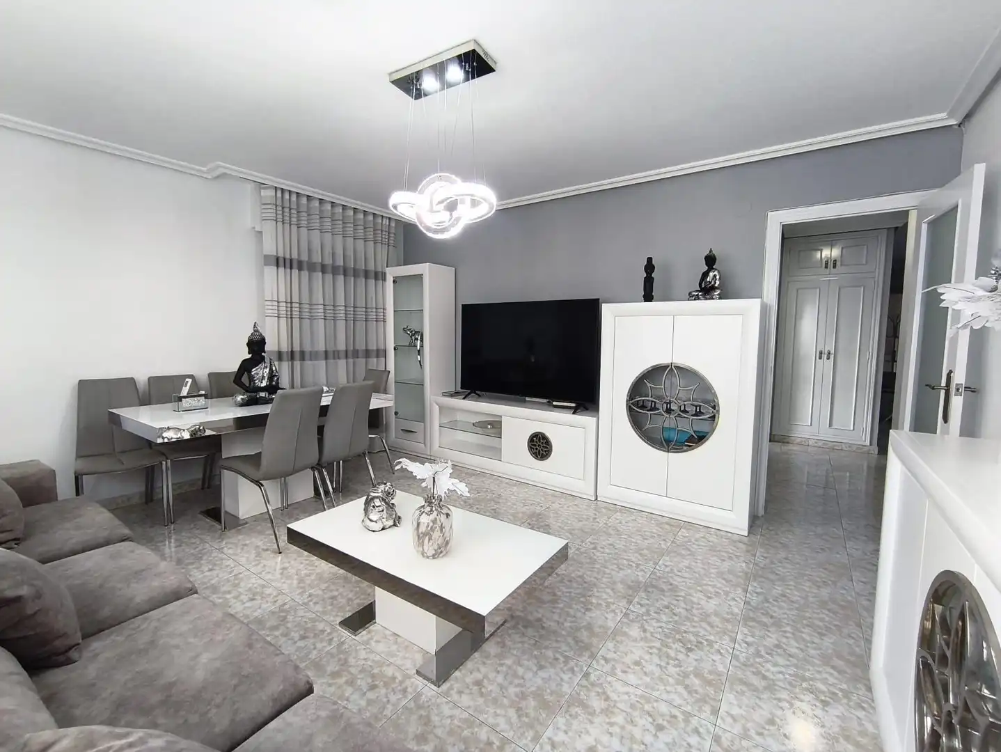 Sala d'estar de Pis en venda en Casco Urbano