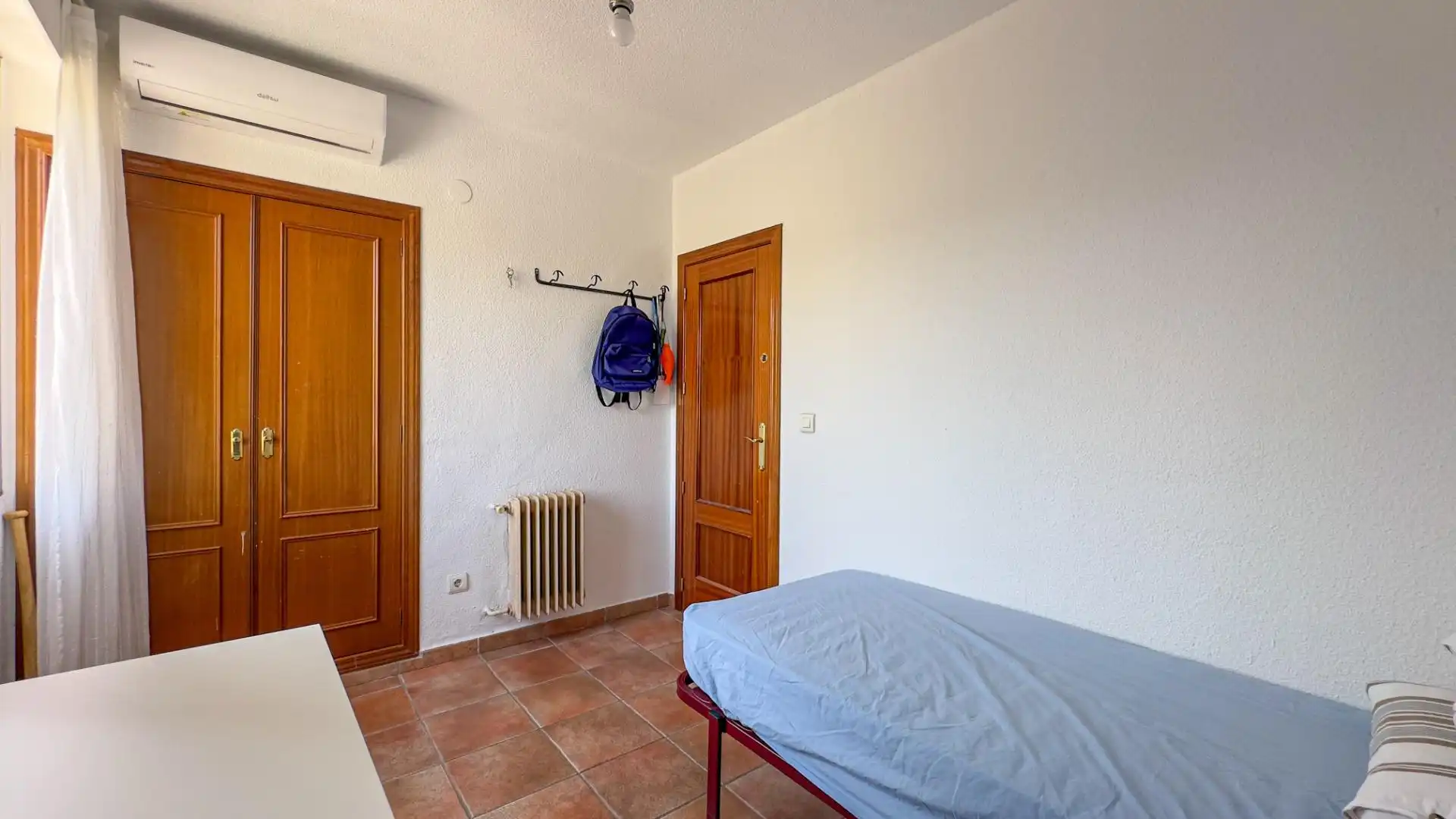 Piso en venta en Avenida del Aeropuerto, Vista Alegre - Parque Cruz Conde